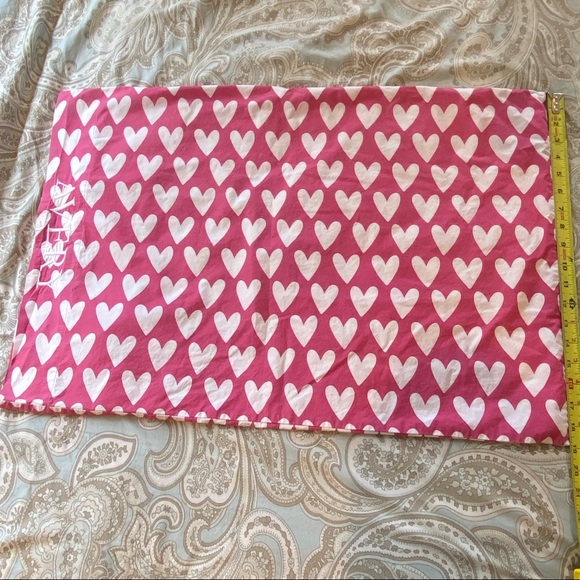“Avery” monogram Pottery Barn Teen Queen Sweetheart pillowcase - Picture 3 of 7